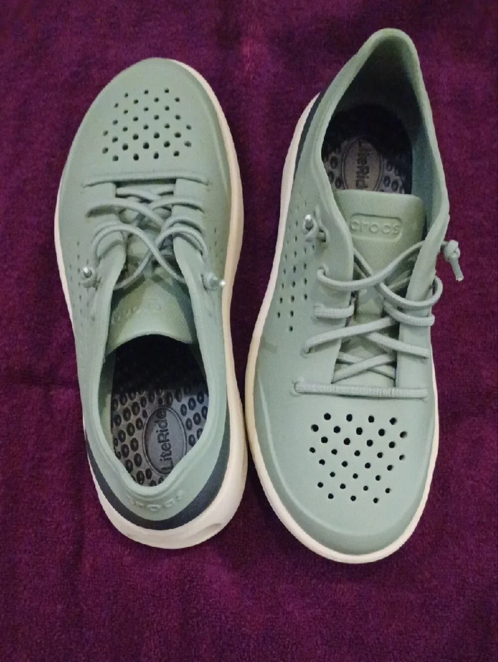 Unisex CROCS Women's/Men's Lace-Up Sneakers in Sage
